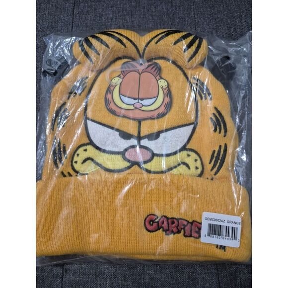 GARFIELD Classic Comic Cuff Beanie With 3D Whiskers & Ears! Adult One Size NWOT - Picture 2 of 4